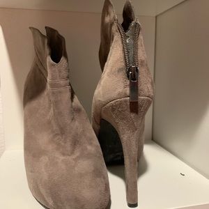 Women’s boots